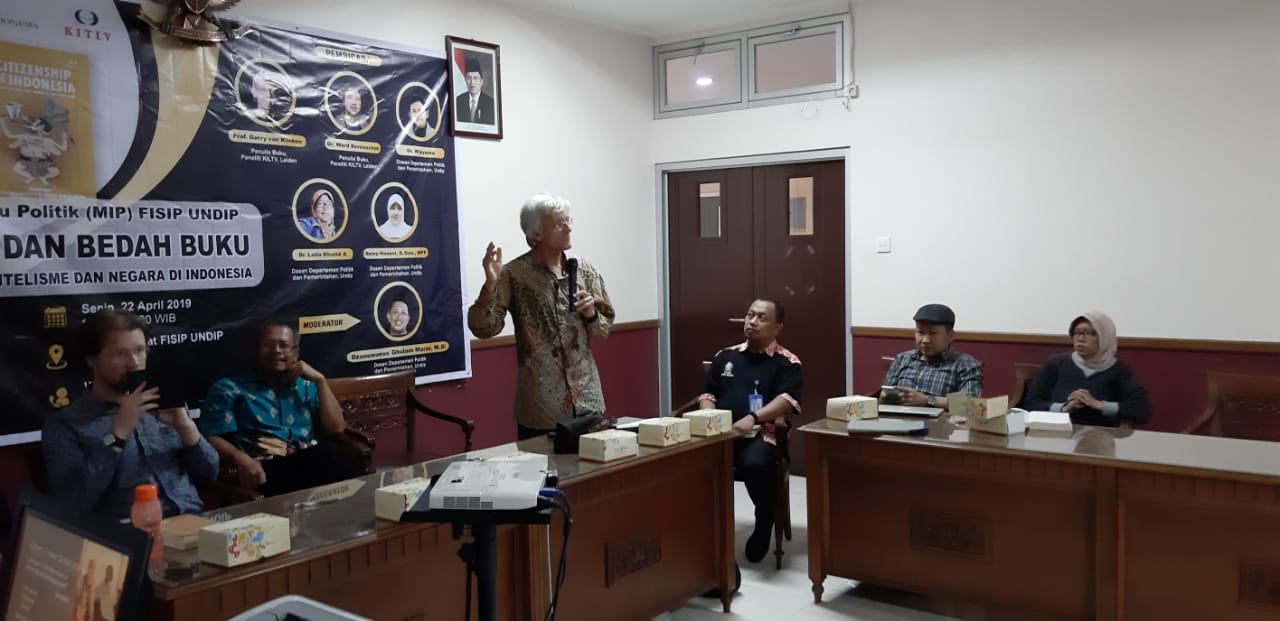 SEMINAR DAN BEDAH BUKU CITIZENSHIP,KLIENTELISME DAN NEGARA DI INDONESIA